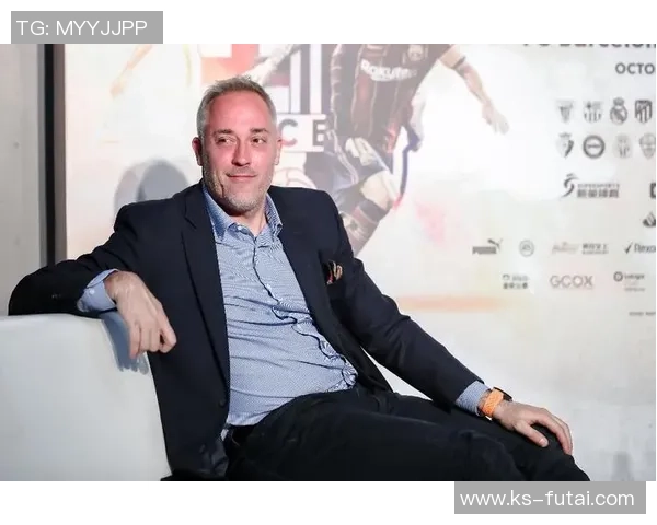 丹麦与比利时激战正酣足球盛宴引发球迷热情四溢 丹麦与比利时激战正酣足球盛宴引发球迷热情四溢