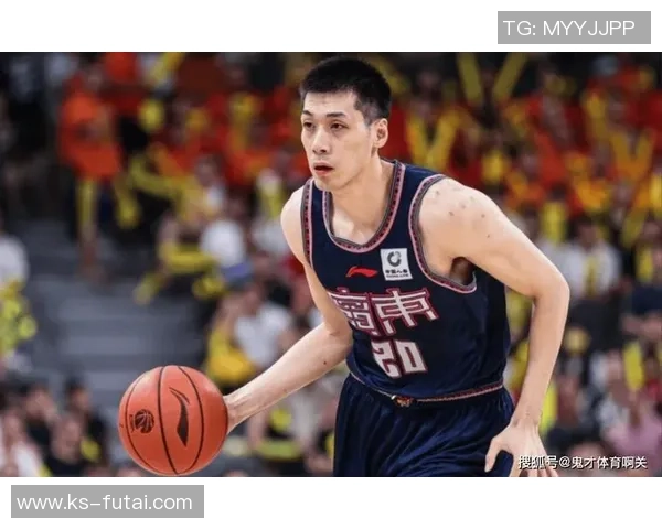 任骏飞领衔球队奋战新赛季展现拼搏精神与团队协作的完美结合 任骏飞领衔球队奋战新赛季展现拼搏精神与团队协作的完美结合