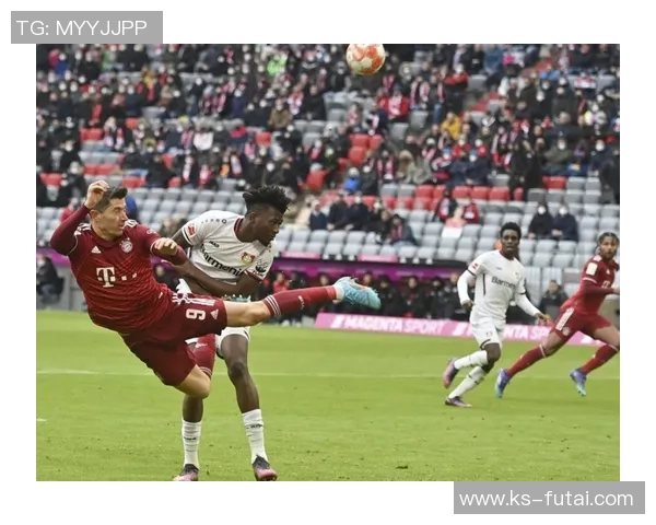 德甲焦点战汉诺威主场迎战弗赖堡双方争夺关键三分